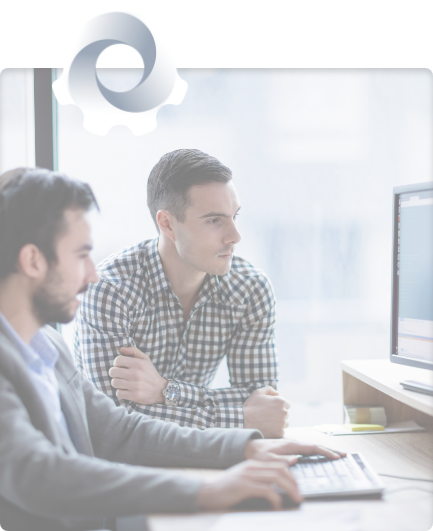Domaintools转售合作伙伴程序头图像两个男人坐在桌面